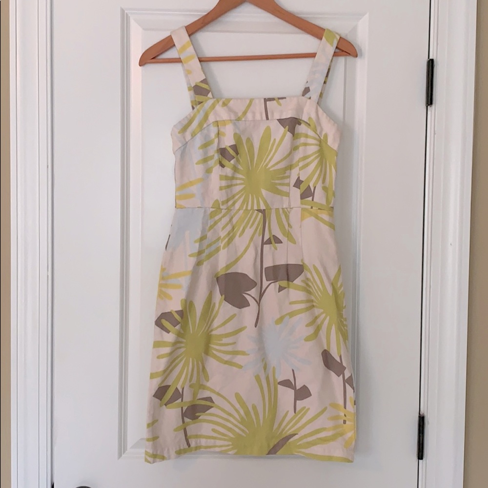 Tori Richard Size 2 Midi Fitted Dress